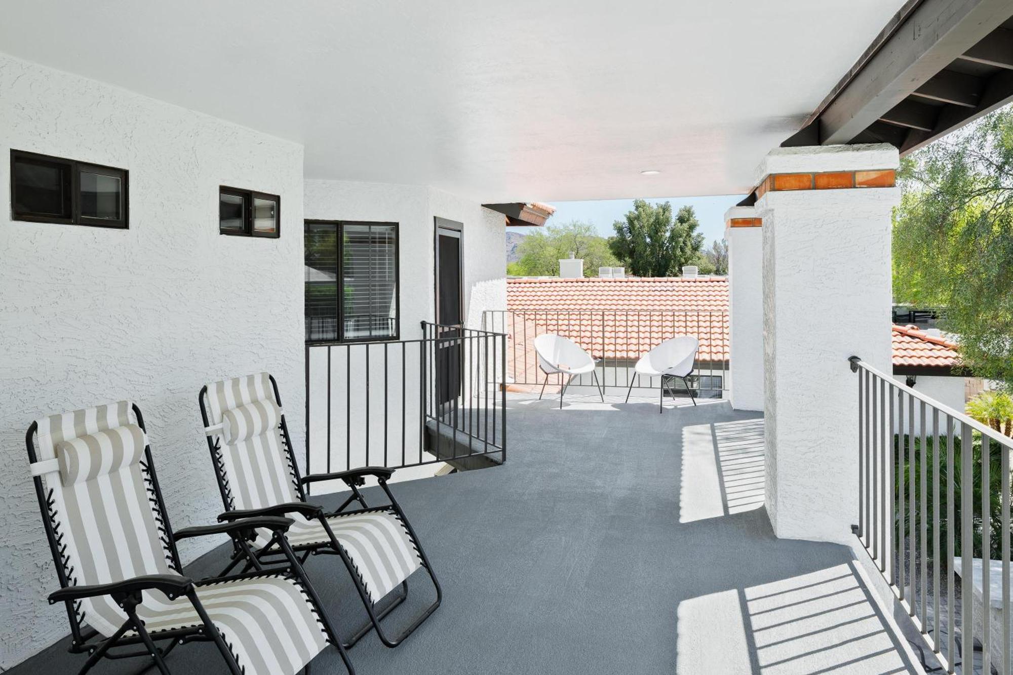 Luxe-paradise Palace-heated Pool/spa-guest Casita * Phoenix